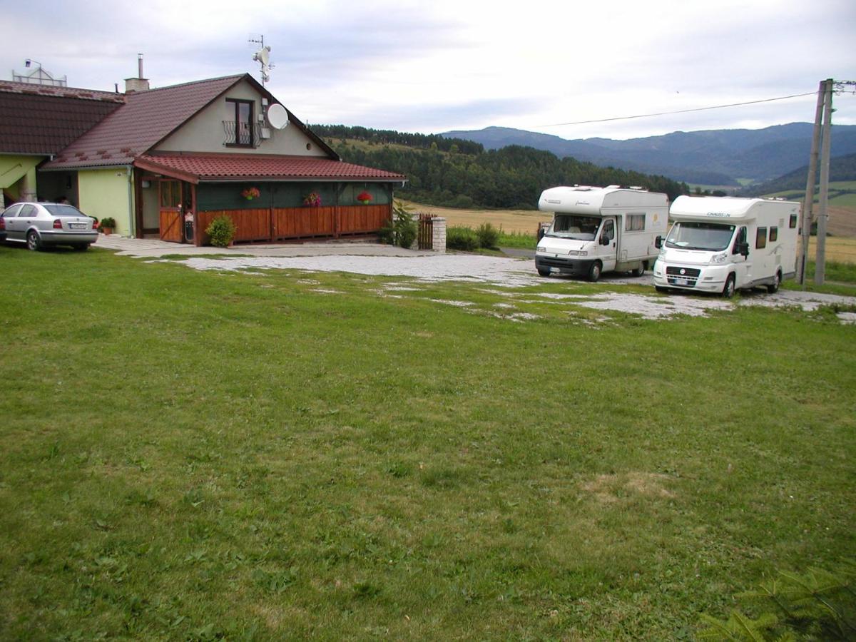 Penzion Dreveník Hotel Spišské Podhradie Buitenkant foto