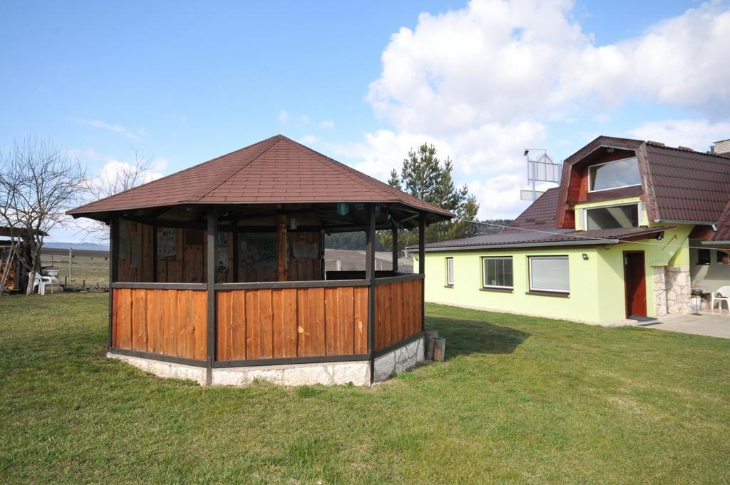 Penzion Dreveník Hotel Spišské Podhradie Buitenkant foto