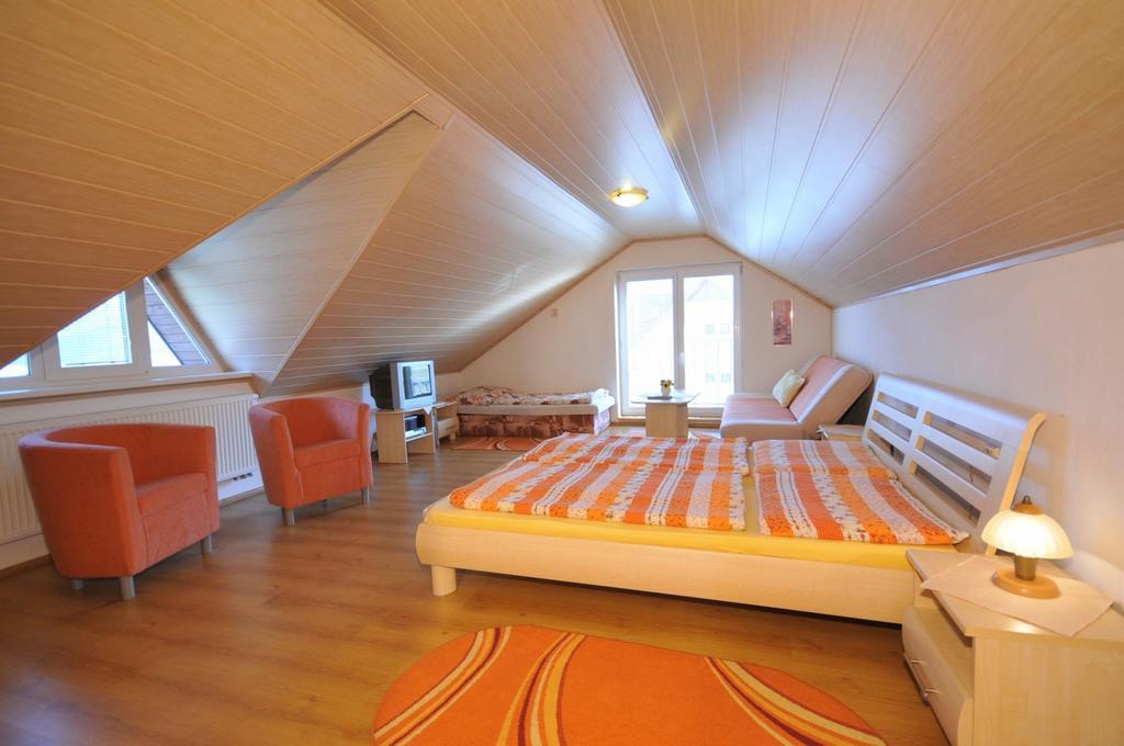 Penzion Dreveník Hotel Spišské Podhradie Buitenkant foto