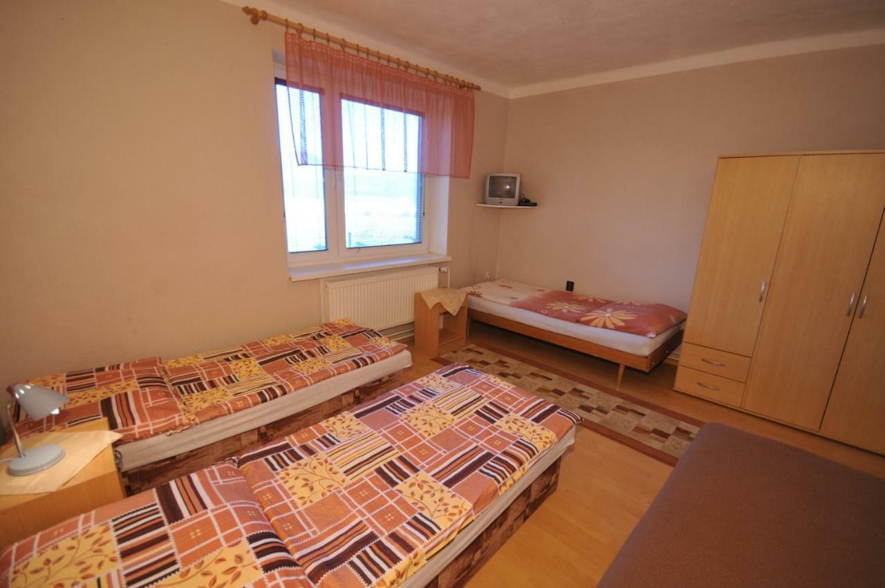 Penzion Dreveník Hotel Spišské Podhradie Buitenkant foto