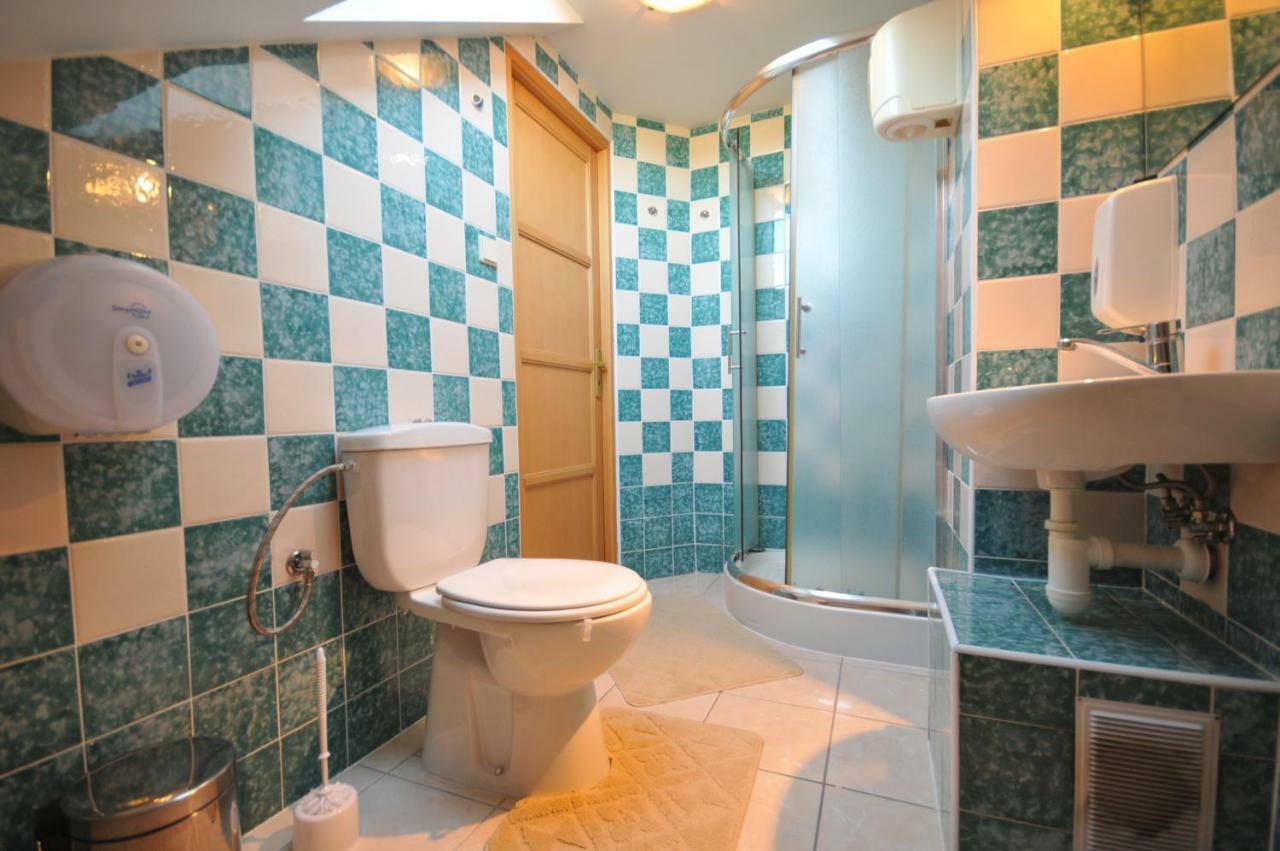 Penzion Dreveník Hotel Spišské Podhradie Buitenkant foto